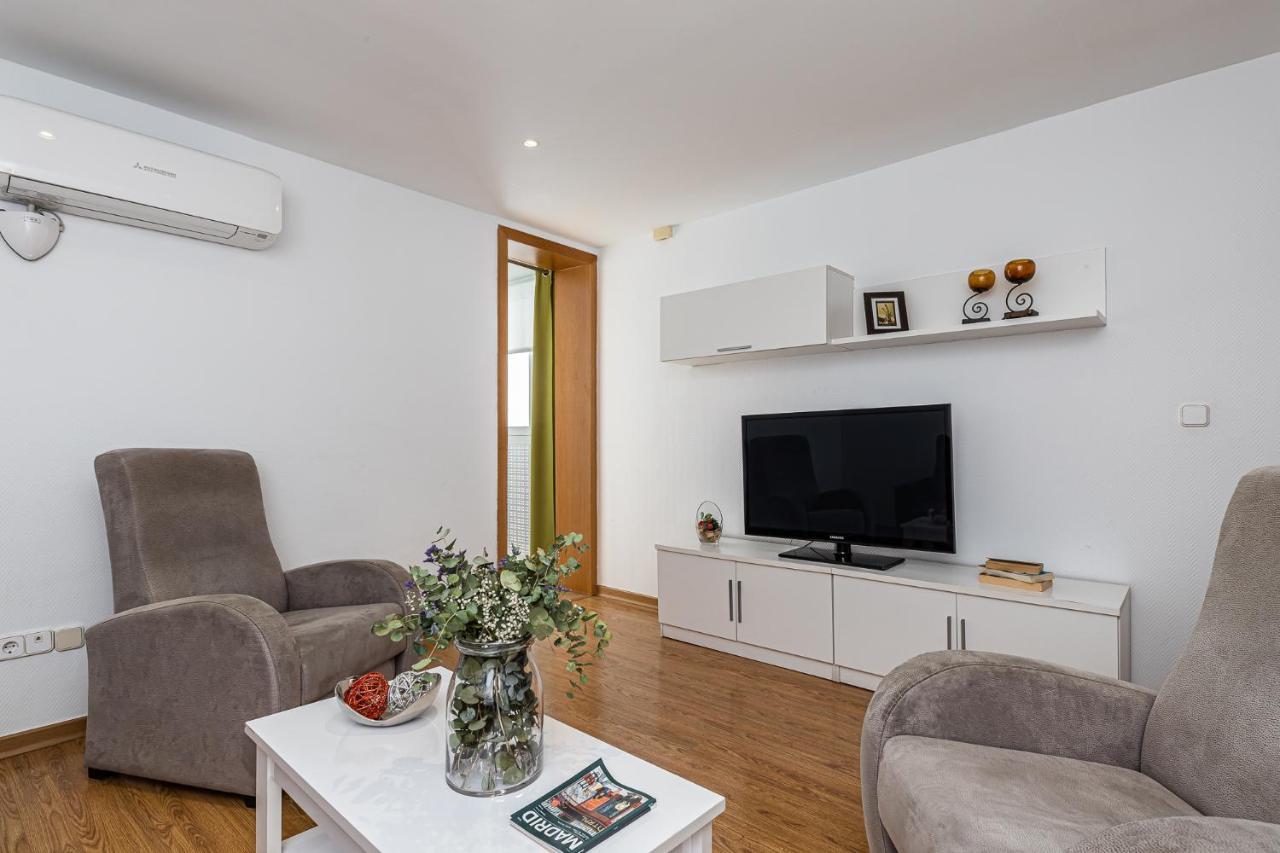 Waou Apartamentos En Sol Confort 2 Madrid Eksteriør bilde