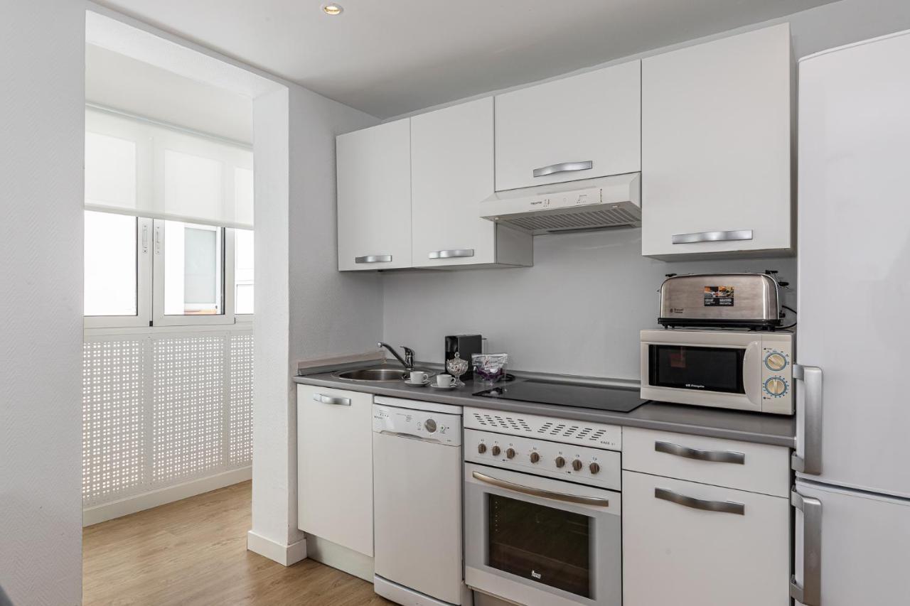 Waou Apartamentos En Sol Confort 2 Madrid Eksteriør bilde